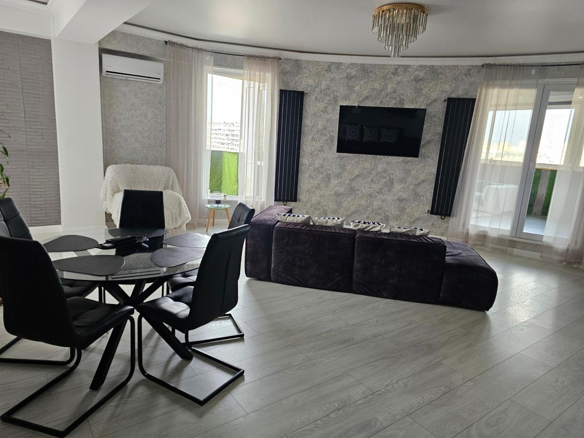 Apartament With Terras Chisinau Ngoại thất bức ảnh